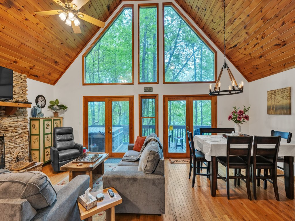 Lakefront Cabin Bordering Nat Park w/ Hot Tub! Vacation Rental in North Carolina - RedAwning