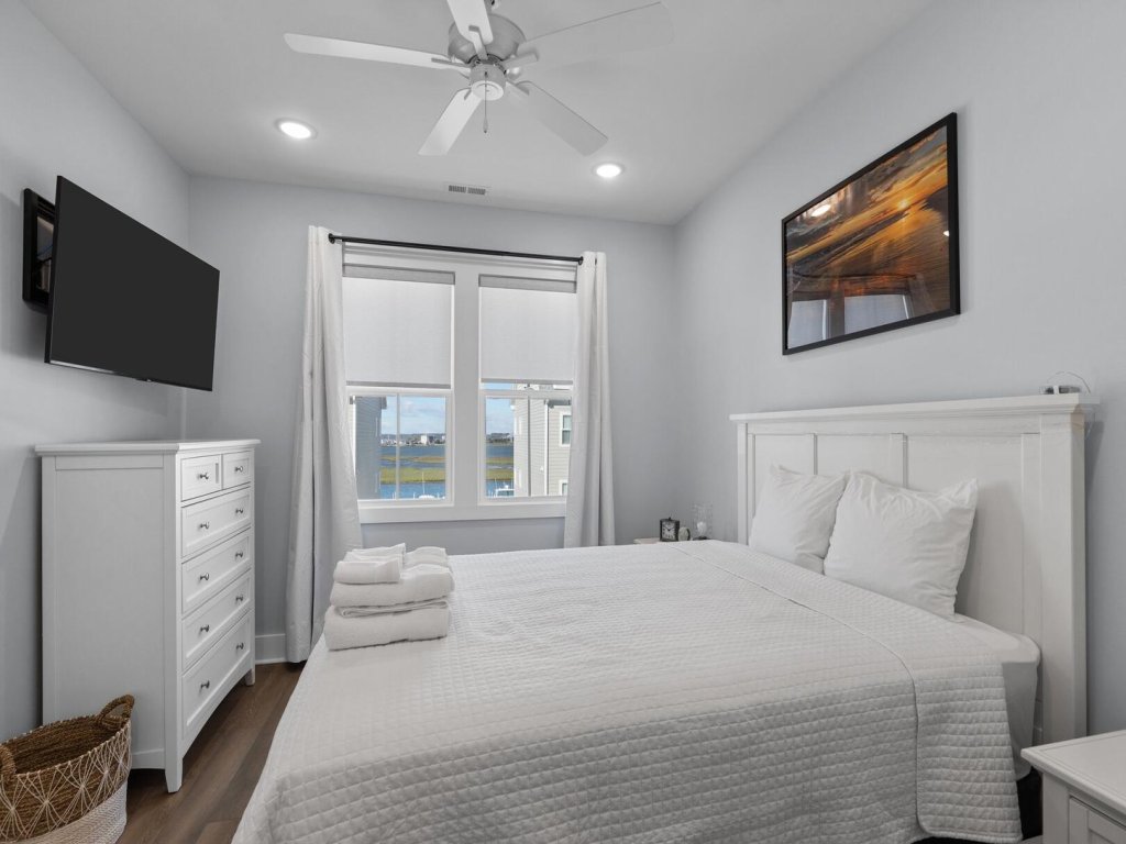 South Breeze Vacation Rental in North Carolina - RedAwning
