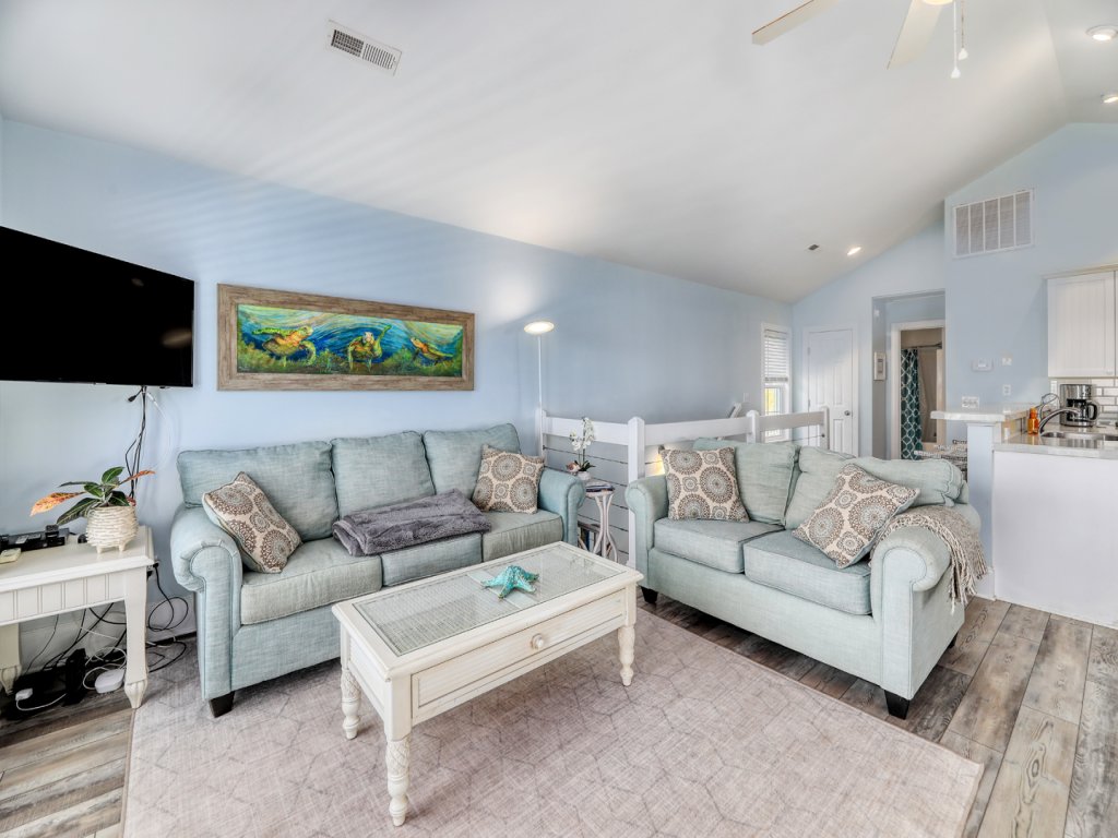 Beach Bliss: 4BR | Beach Access | Kayak | WI-FI Vacation Rental in Surf City - RedAwning