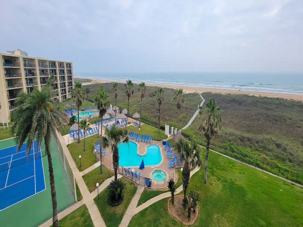 High Floor 3BR Corner, Beachfront Saida Towers SPI Vacation Rental in South Padre Island - RedAwning