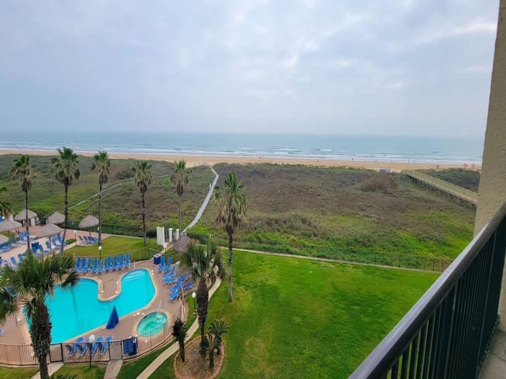 High Floor 3BR Corner, Beachfront Saida Towers SPI Vacation Rental in South Padre Island - RedAwning