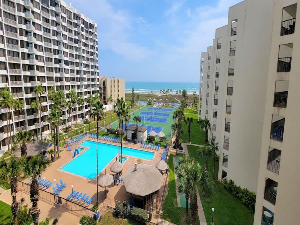 High Floor 3BR Corner, Beachfront Saida Towers SPI Vacation Rental in South Padre Island - RedAwning