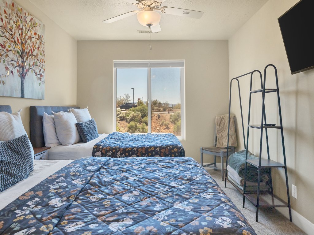 Southwest Basecamp Vacation Rental in St. George - RedAwning