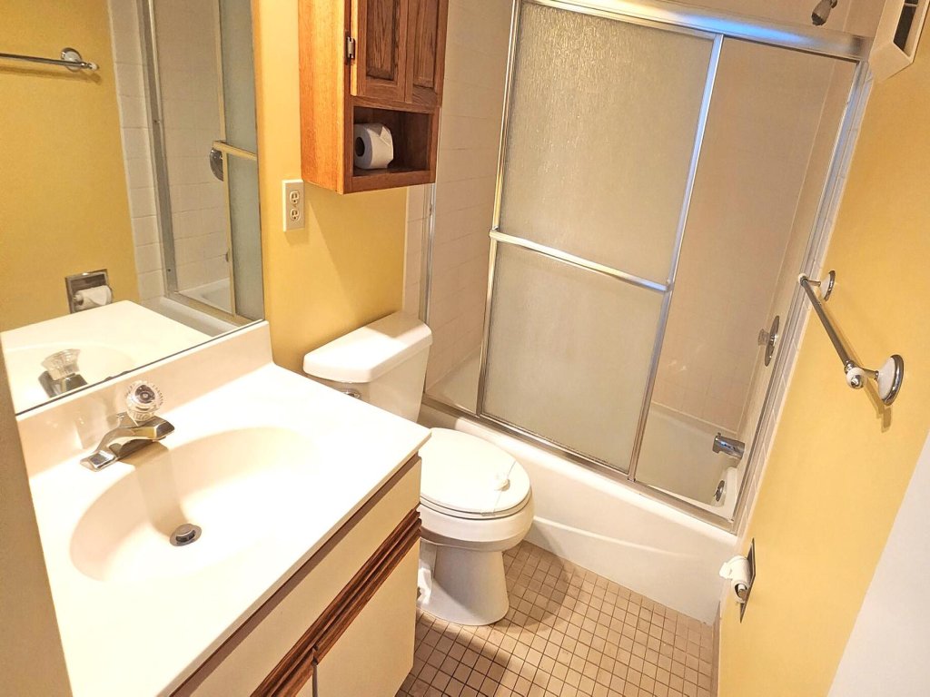 Harbour Island 306L Vacation Rental in Ocean City - RedAwning
