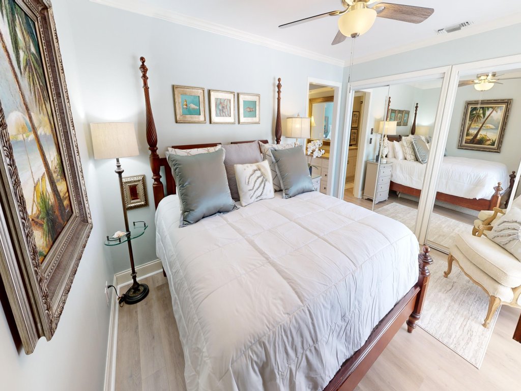 Sandpiper Cove 2147 Vacation Rental in Destin - RedAwning