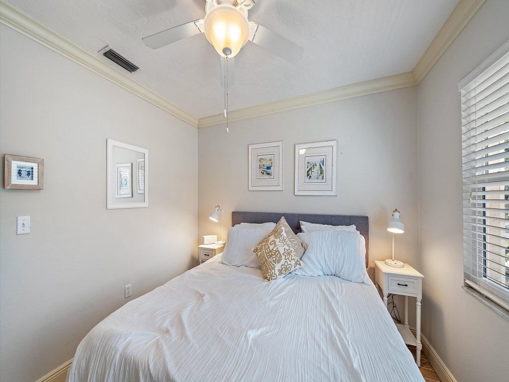 Sunset Sanctuary Vacation Rental in Longboat Key - RedAwning