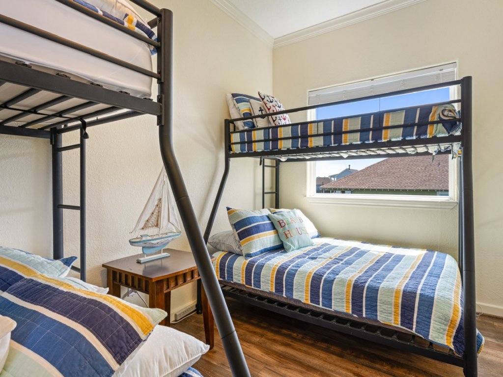 Lucky Gulf Getaway Vacation Rental in Texas - RedAwning