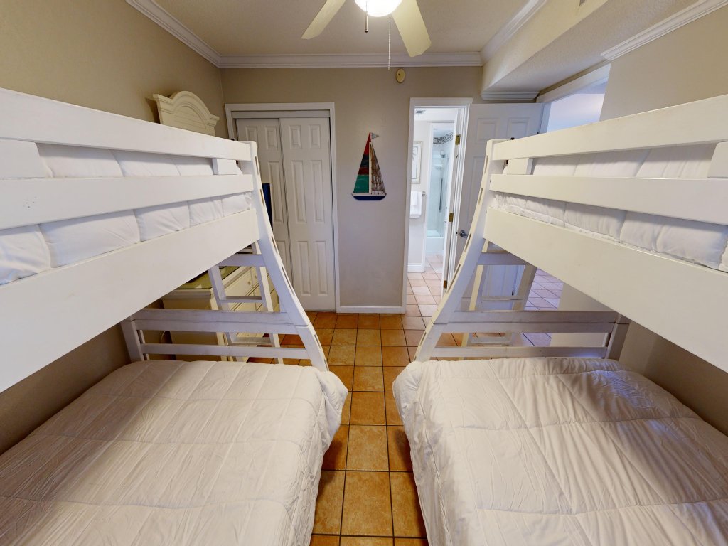 Beach House 201C Vacation Rental in Miramar Beach - RedAwning