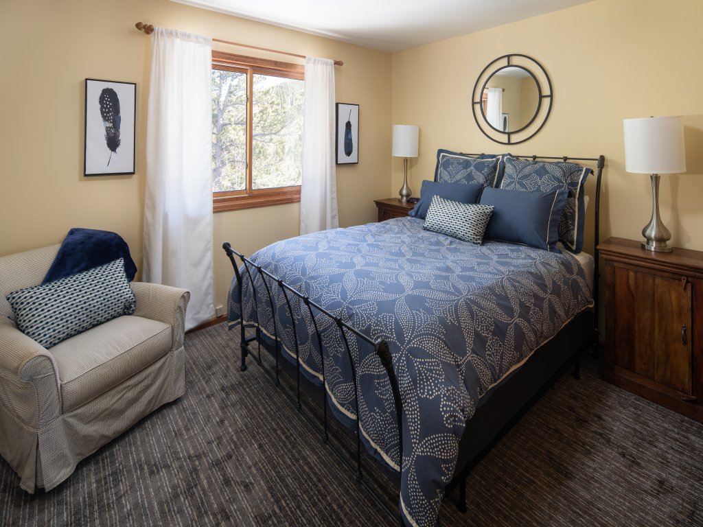 Mountain View Retreat Vacation Rental in Colorado - RedAwning