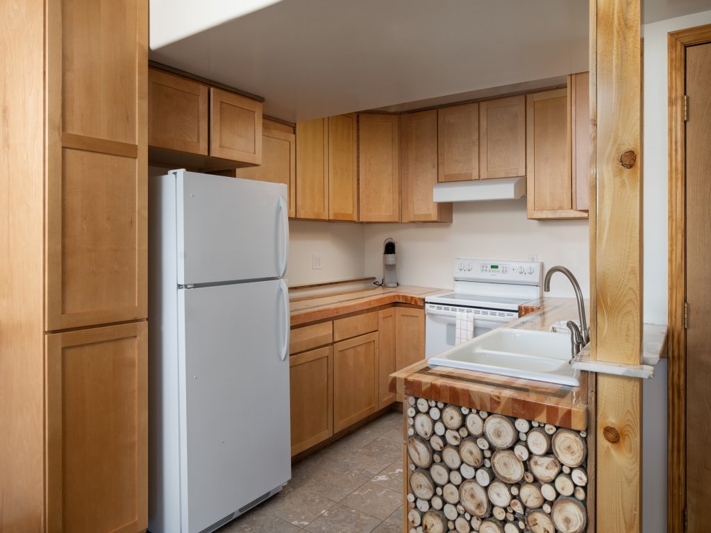 Mountain View Retreat Vacation Rental in Colorado - RedAwning
