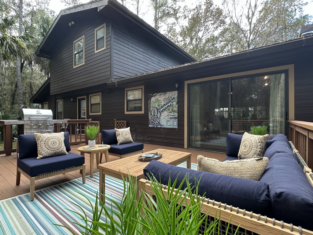 Dunnellon Dreams Vacation Rental in Florida - RedAwning