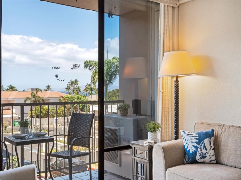 Pacific Shores A302 Vacation Rental in Kihei - RedAwning