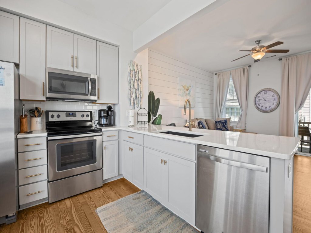 Seas the Day Vacation Rental in North Carolina - RedAwning