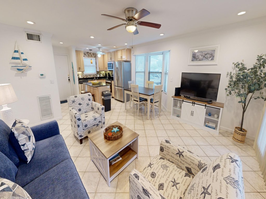 Sandpiper Cove 1086 Vacation Rental in Destin - RedAwning