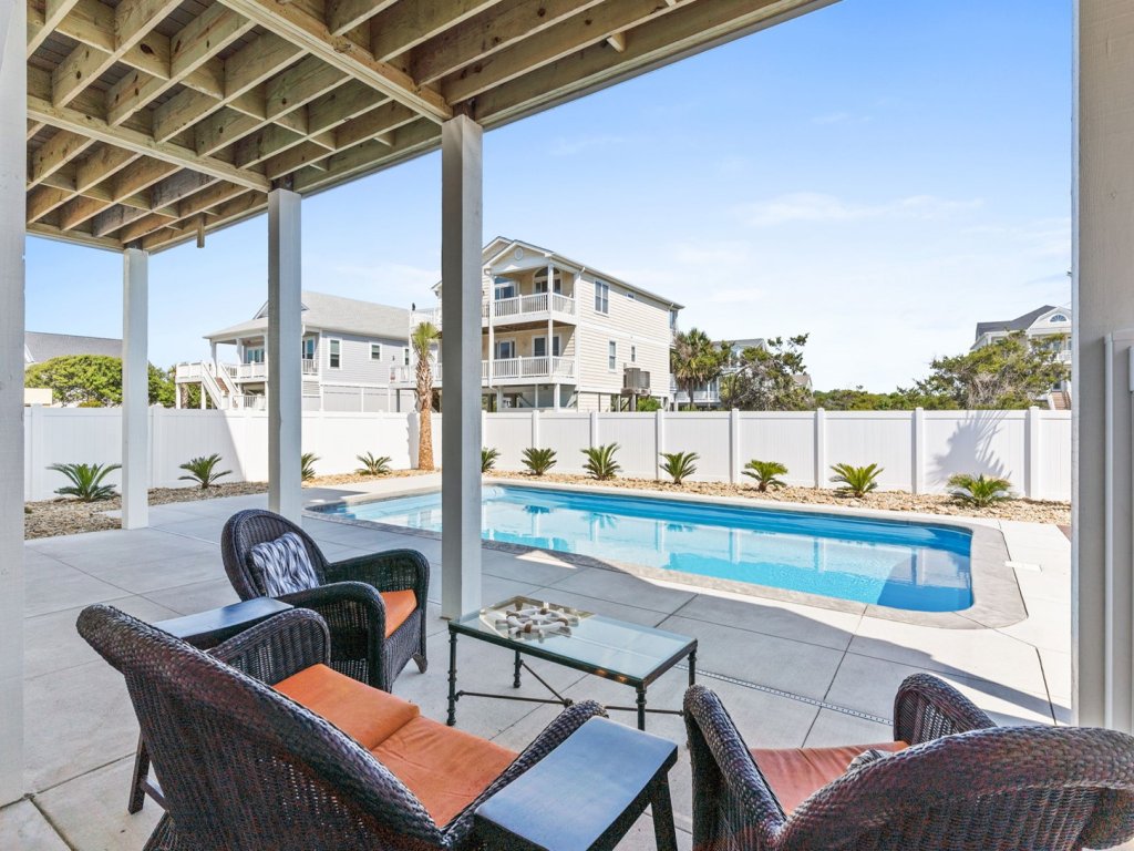 1040 Break / 1040 Ocean Blvd West Vacation Rental in Holden Beach - RedAwning