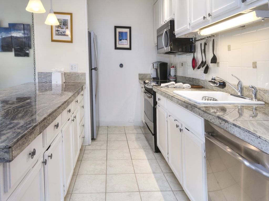Vantage Point #307 Vacation Rental in Vail - RedAwning