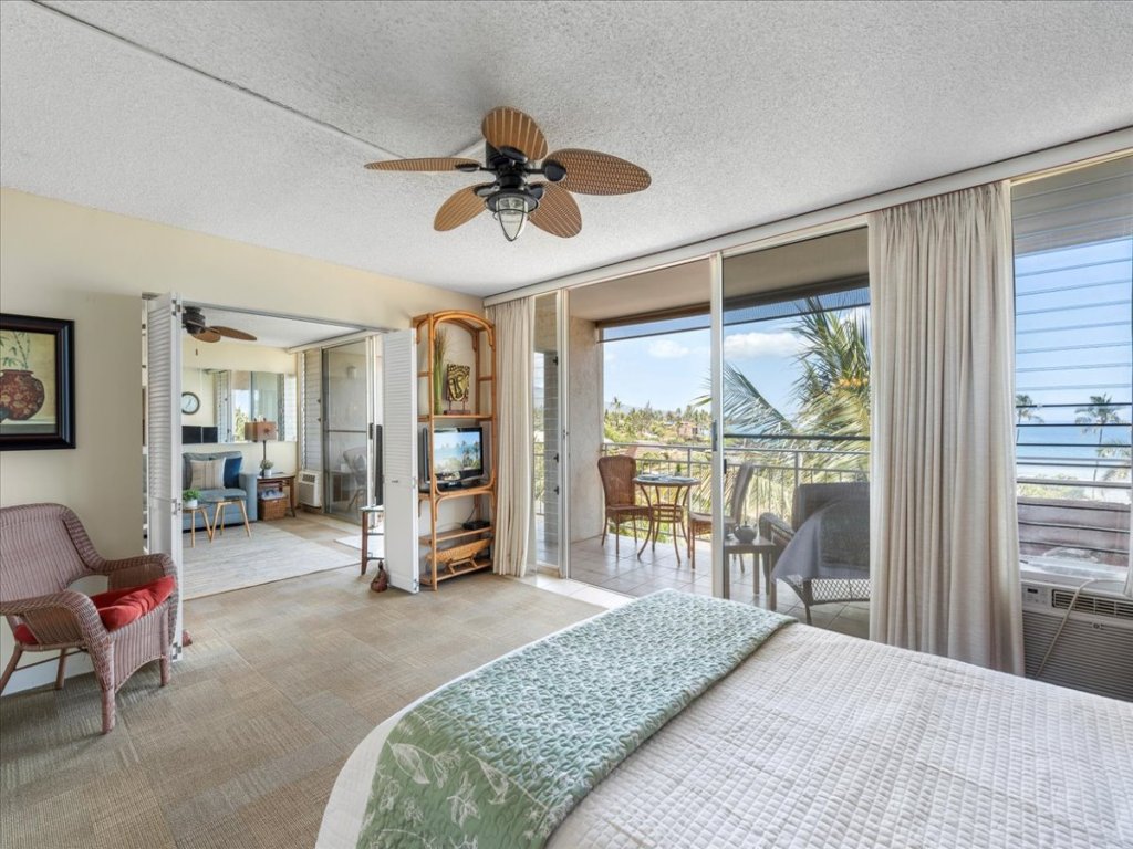 Island Surf 614 Vacation Rental in Kihei - RedAwning