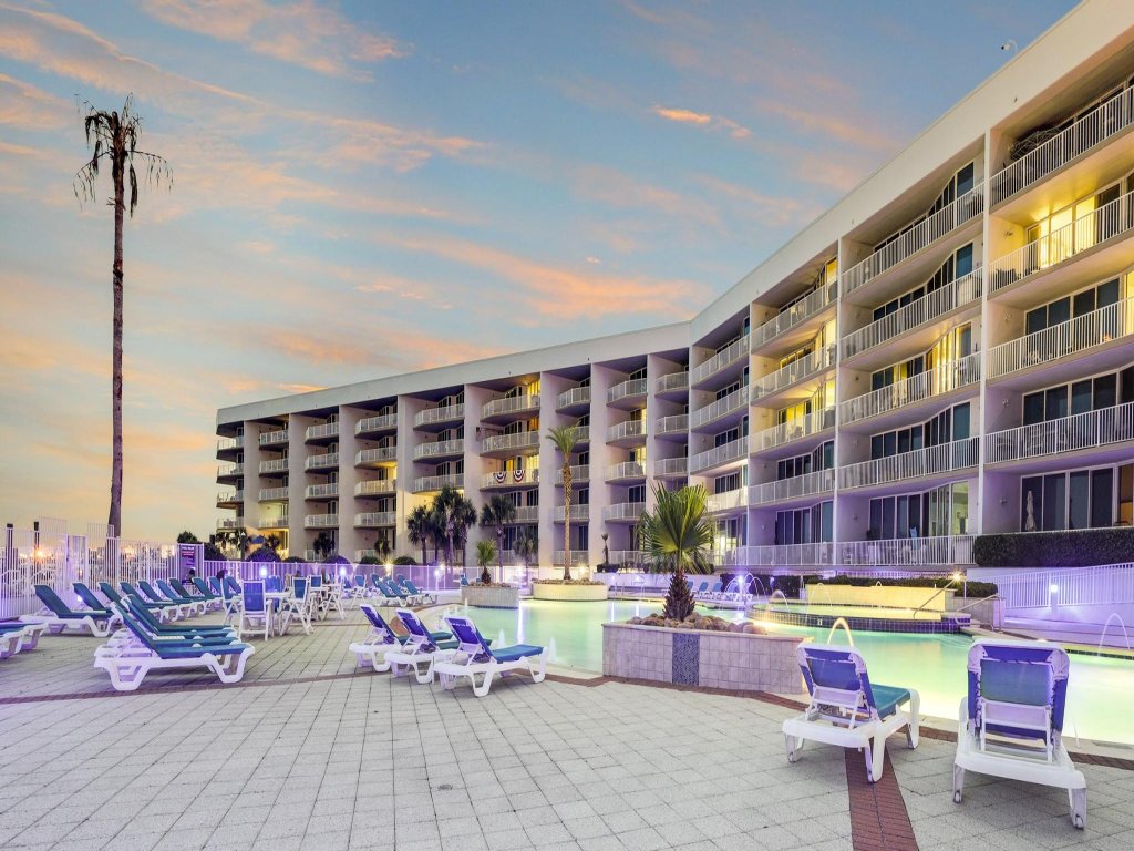 The Moorings 210 Vacation Rental in Orange Beach - RedAwning