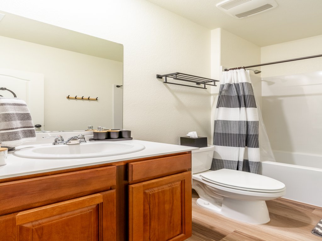 5BR Home | Hard Rock Casino & Beale AFB Area Vacation Rental in California - RedAwning