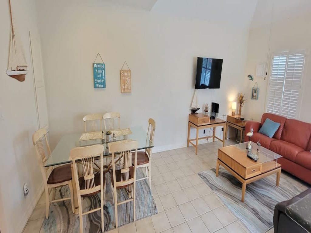*Cozy 4 plex * Pool *Sleep Many *Super near Beach Vacation Rental in South Padre Island - RedAwning