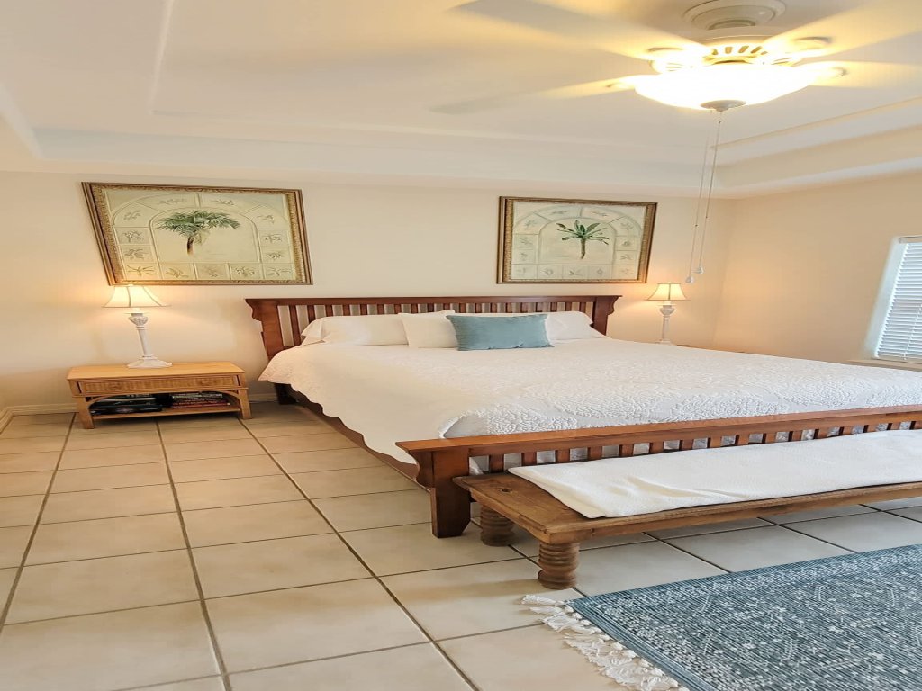 *Cozy 4 plex * Pool *Sleep Many *Super near Beach Vacation Rental in South Padre Island - RedAwning
