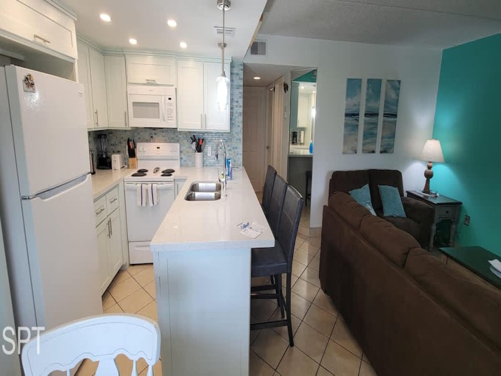 Max Walkable Location  " 1st Floor " 2 Patios Vacation Rental in South Padre Island - RedAwning
