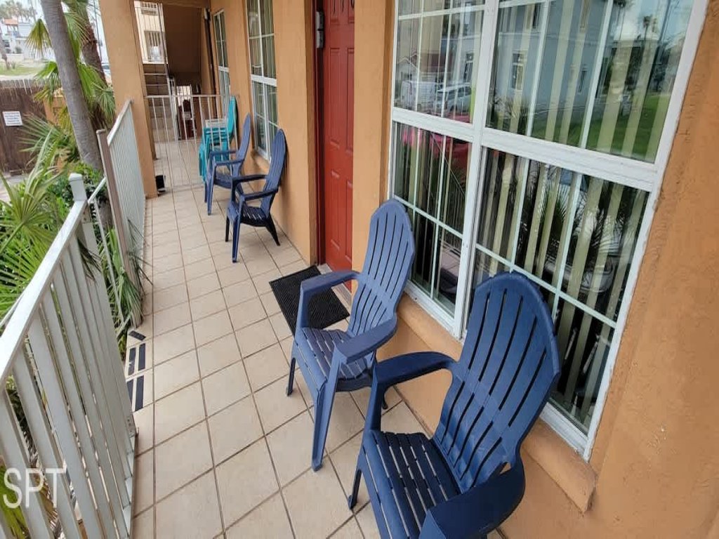 Max Walkable Location  " 1st Floor " 2 Patios Vacation Rental in South Padre Island - RedAwning
