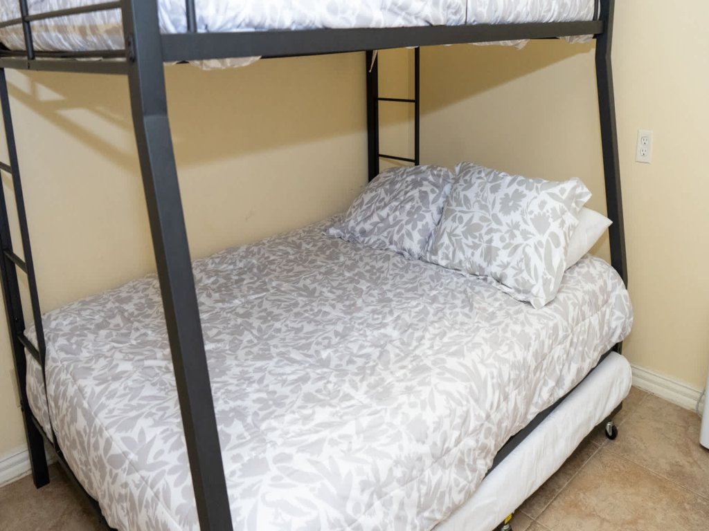 * 4 bedroom 2 Level Home * 50 yards from Beach Vacation Rental in South Padre Island - RedAwning