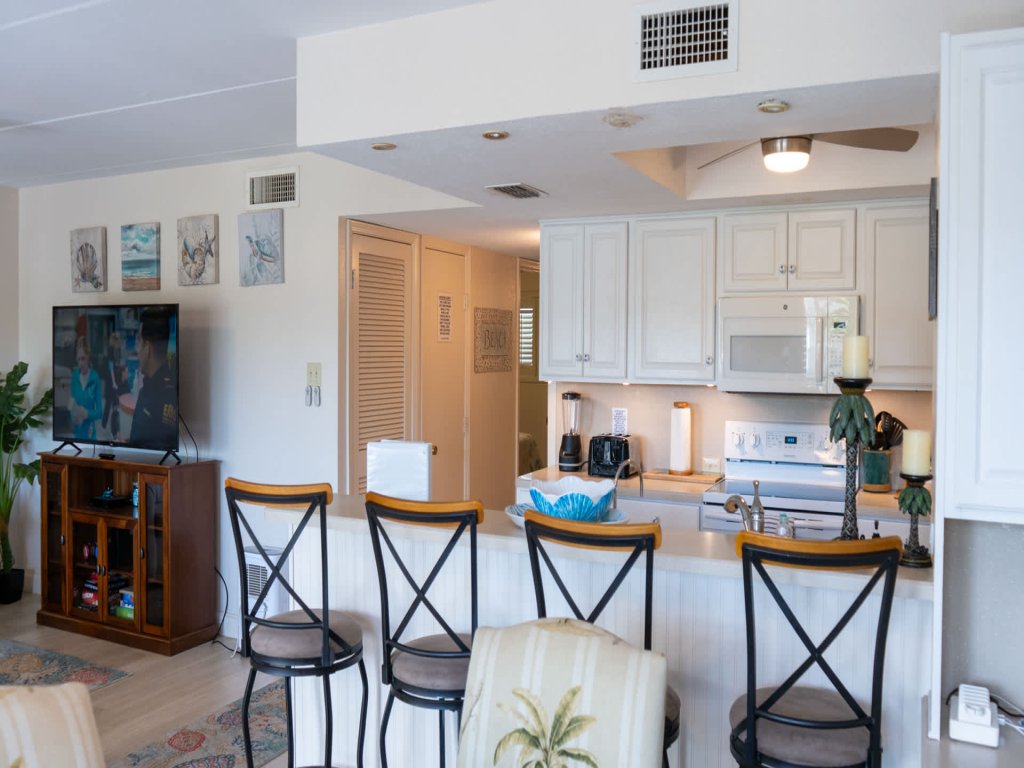 Peaceful " Pool " Steps to Beach " XXL Patio Vacation Rental in South Padre Island - RedAwning