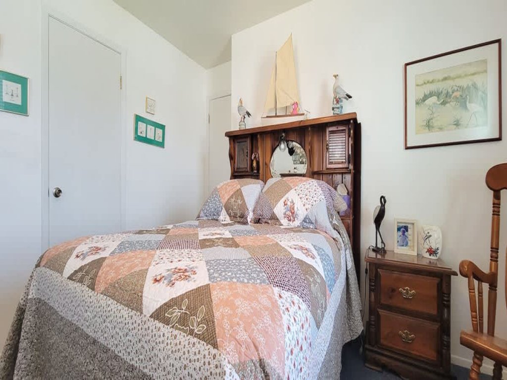 *Waterfront & Boat Slip 3 bedr Home * Deck * BBQ Vacation Rental in Port Isabel - RedAwning