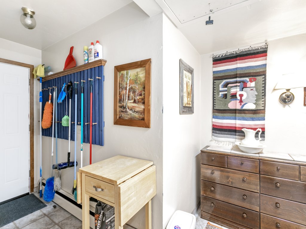 2009 W Chamonix Lane Vacation Rental in Vail - RedAwning