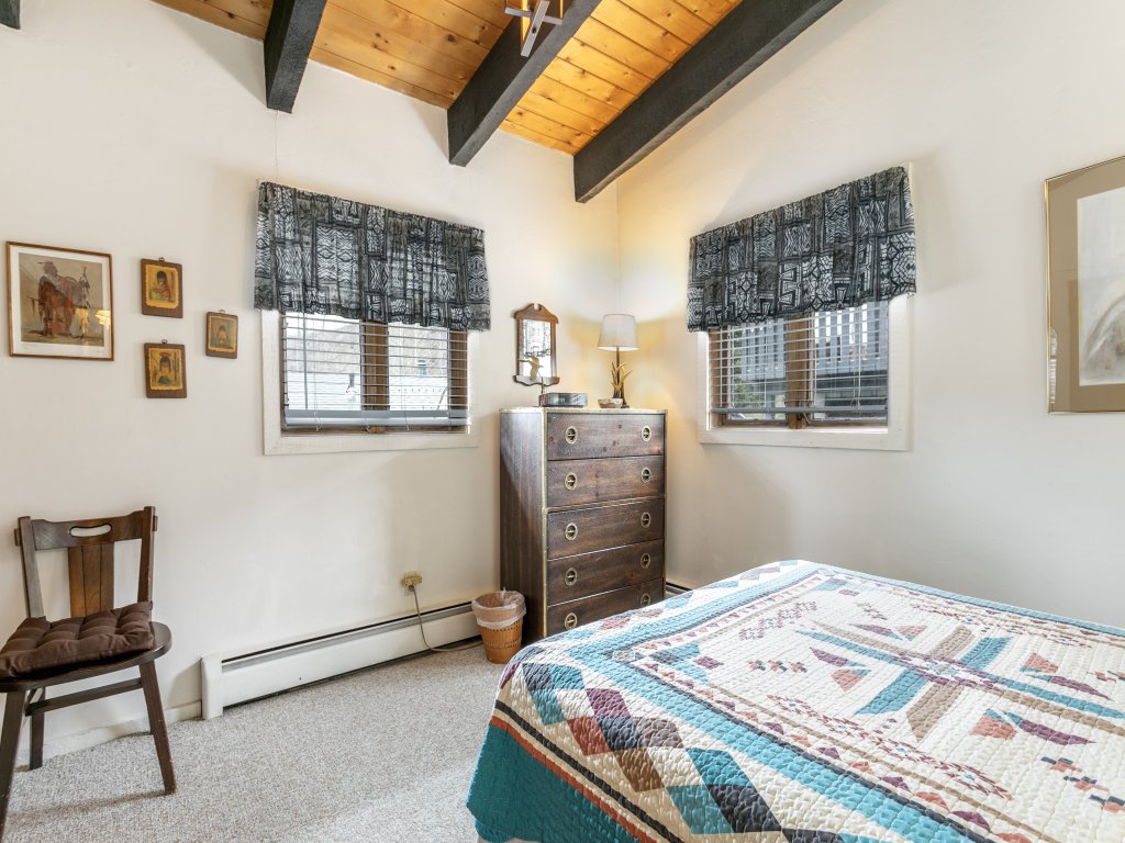 2009 W Chamonix Lane Vacation Rental in Vail - RedAwning