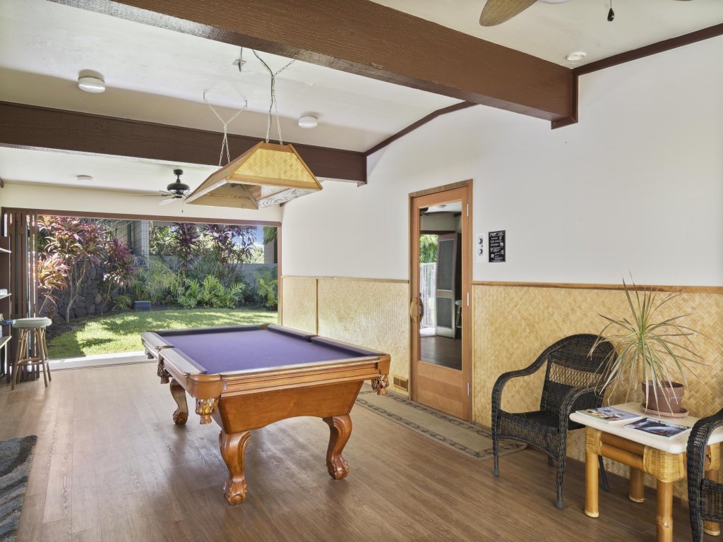 Big Island White Sands Village 333 Vacation Rental in Kailua Kona - RedAwning