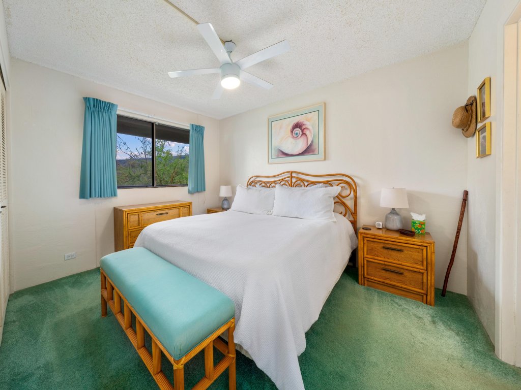 Big Island White Sands Village 333 Vacation Rental in Kailua Kona - RedAwning