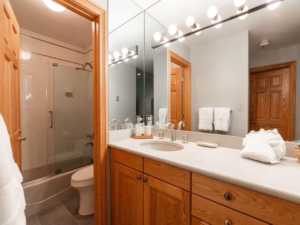 Strawberry Park #605 Vacation Rental in Beaver Creek - RedAwning