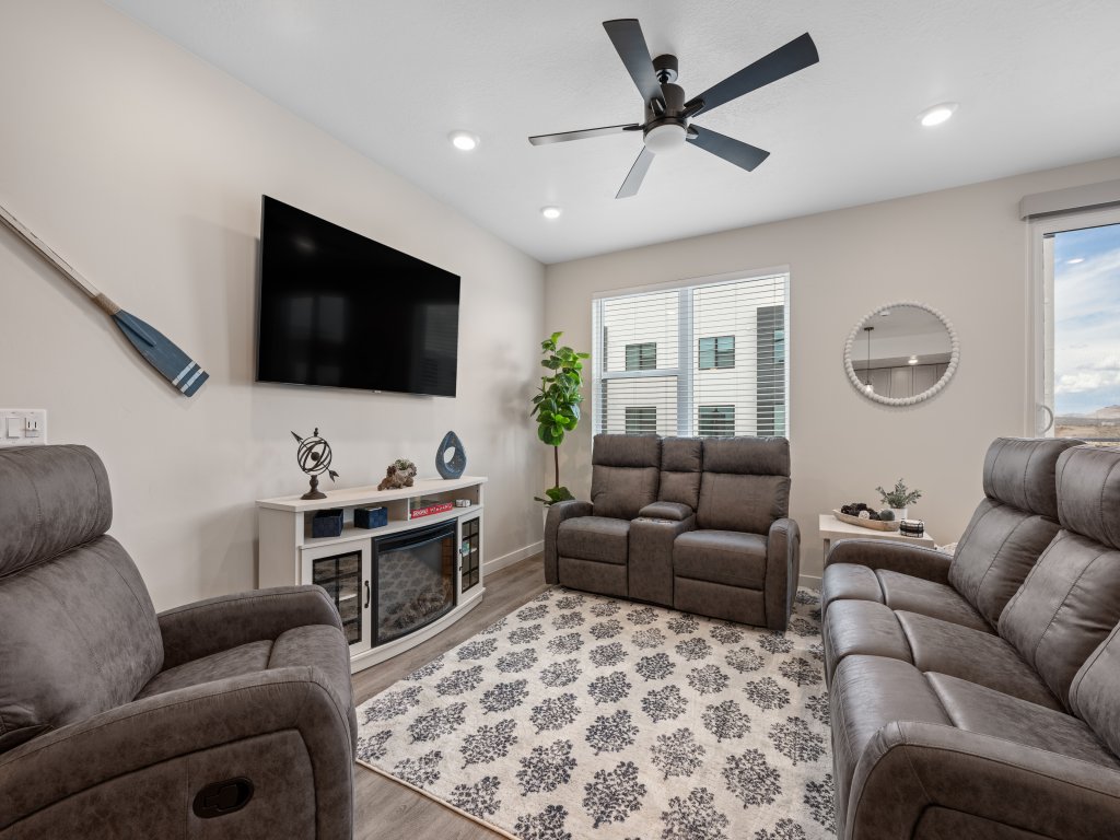 Paddle Away Vacation Rental in St. George - RedAwning