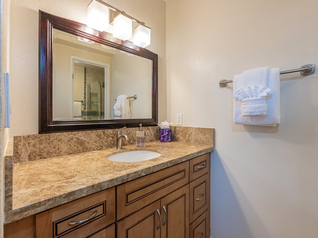 Royal Kahana 1211 Vacation Rental in Lahaina - RedAwning
