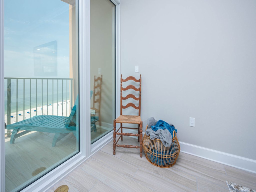 Phoenix Gulf Towers 806 Vacation Rental in Orange Beach - RedAwning