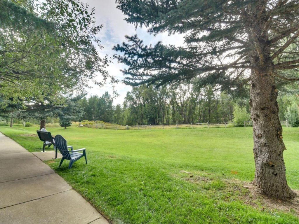 River Pines C207 Vacation Rental in Edwards - RedAwning