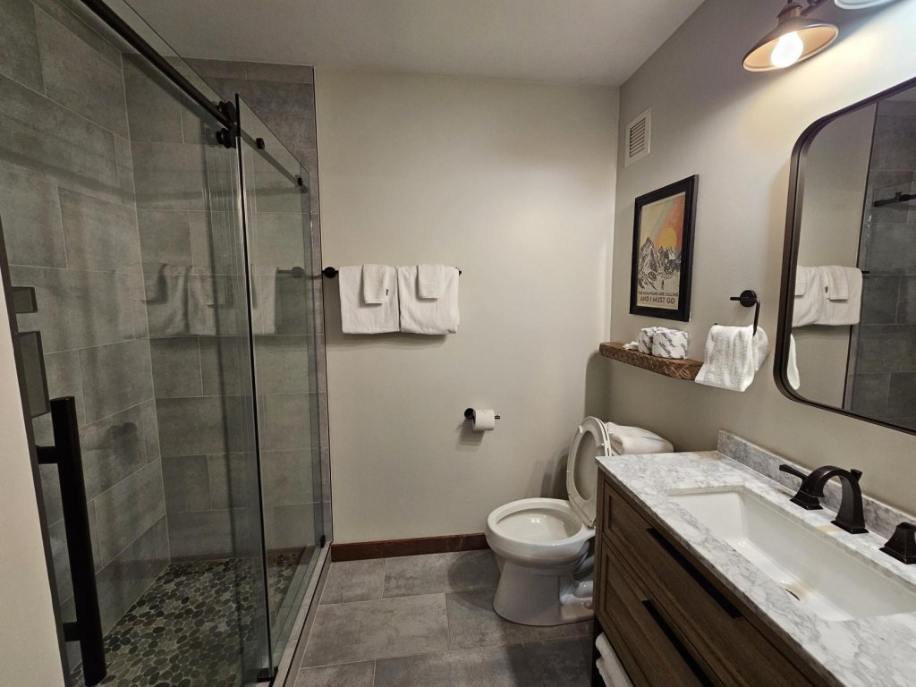 Allegheny Springs 131 - Brigham Two Bedroom Plus Condo Vacation Rental in Snowshoe - RedAwning