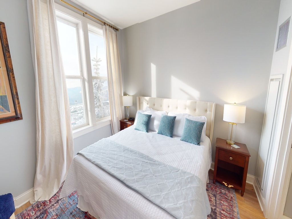 Seneca 101 - Brigham Three Bedroom Condo Vacation Rental in Snowshoe - RedAwning