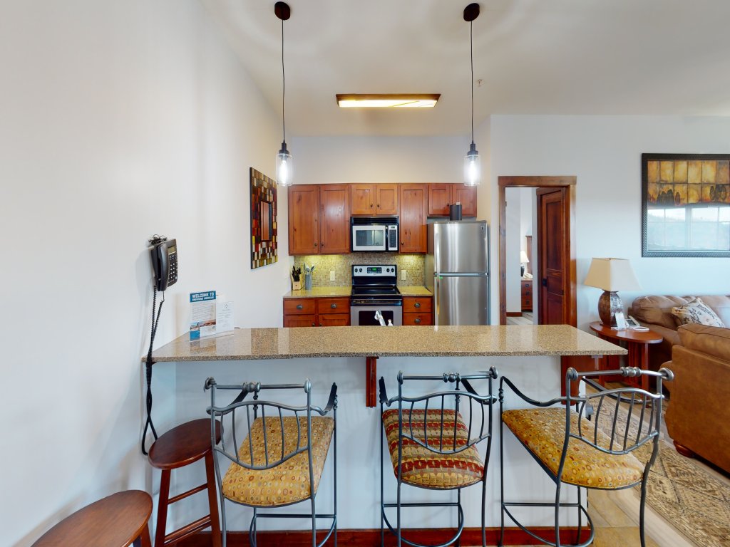 Soaring Eagle 210 - Brigham Two Bedroom Condo Vacation Rental in Snowshoe - RedAwning