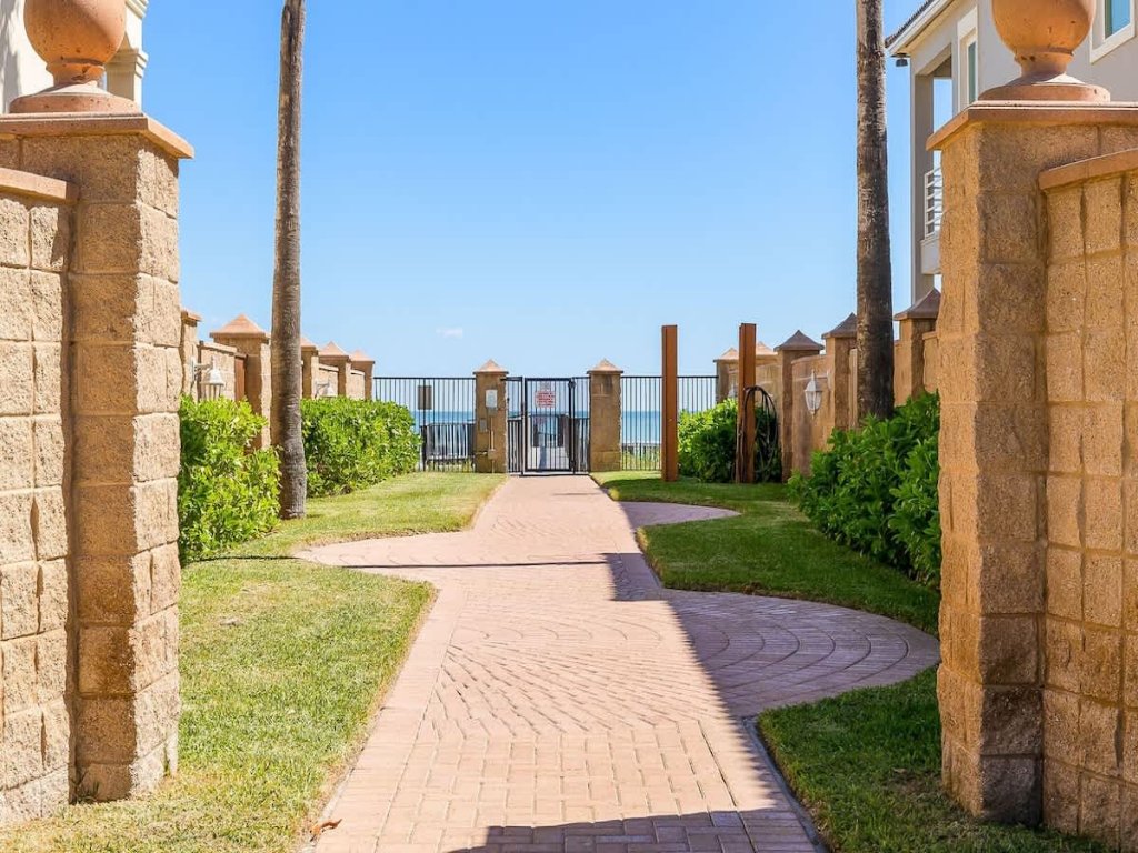 Big Private Luxury Home in Beach Gated Community Vacation Rental in South Padre Island - RedAwning