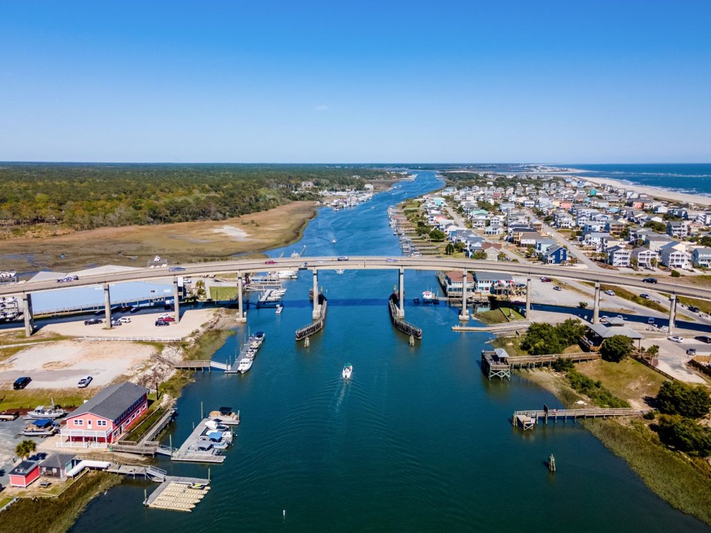 Mom's Gift / 256-B Brunswick Ave West Vacation Rental in Holden Beach - RedAwning