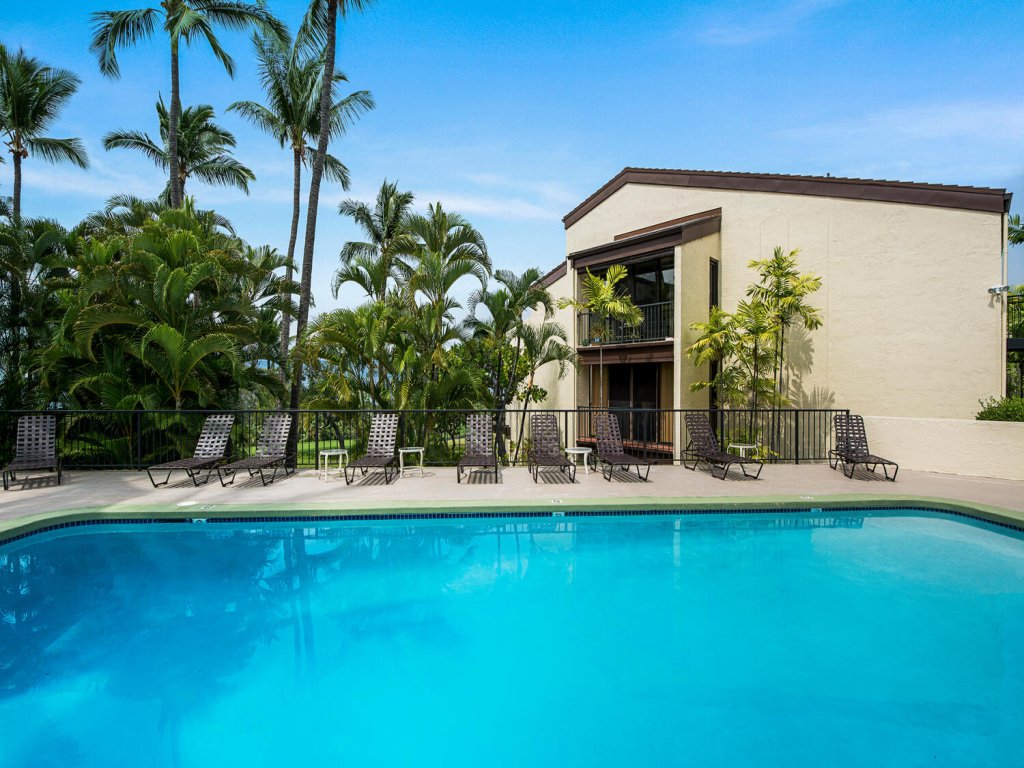 Country Club Villas#316 Vacation Rental in Kailua Kona - RedAwning