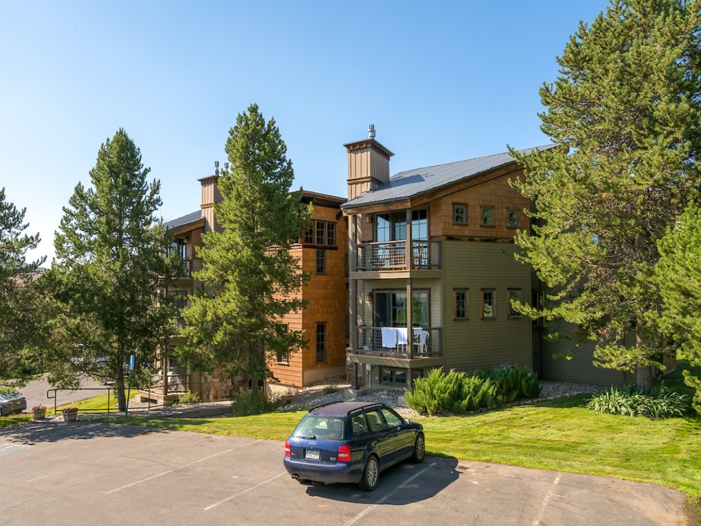 Northstar 114 Vacation Rental in Steamboat Springs - RedAwning