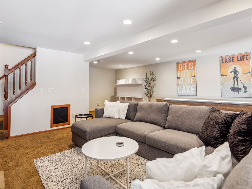 Lakefront Retreat: Sauna, Hot Tub, Firepit & More Vacation Rental in US - RedAwning