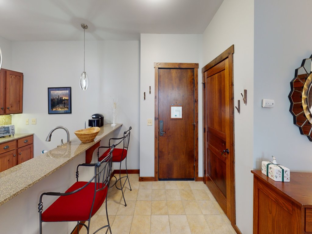 Soaring Eagle 213 - Brigham Two Bedroom Condo Vacation Rental in Snowshoe - RedAwning
