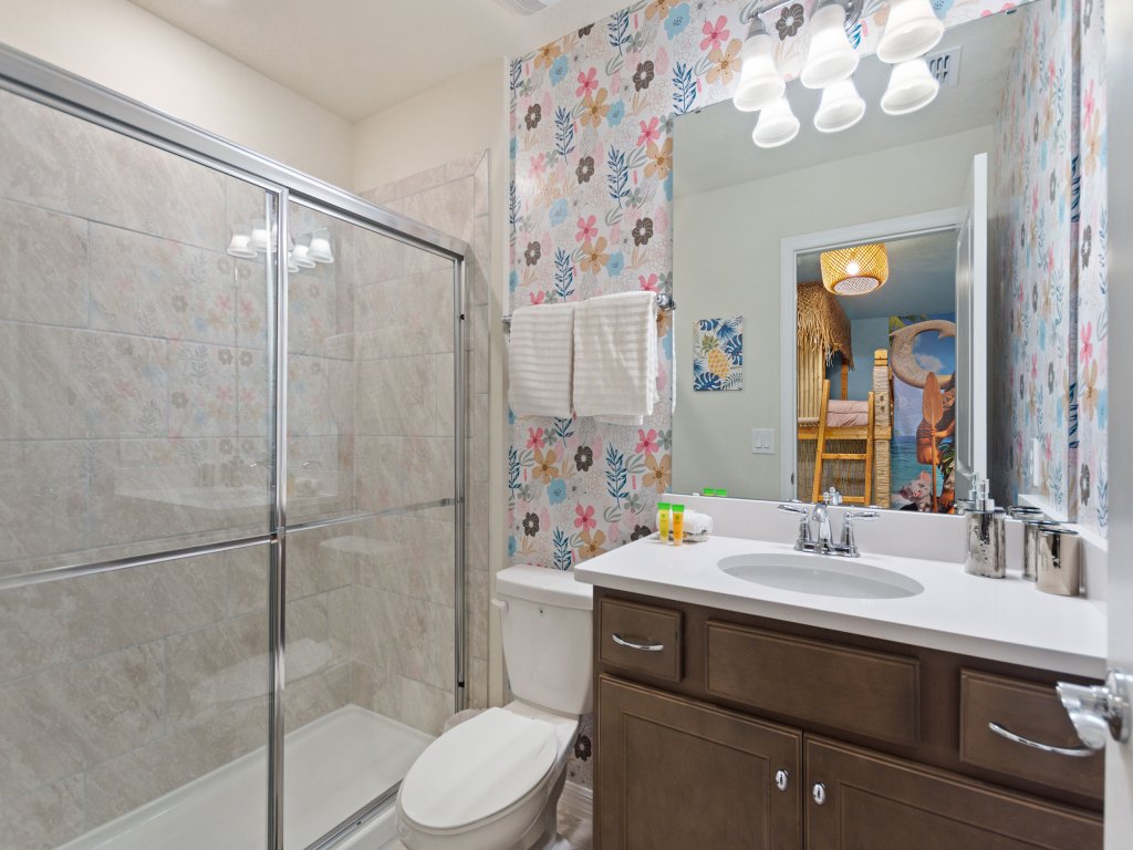 Paradise Point at Windsor Island Resort Orlando by Shine Villas Vacation Rental in Davenport - RedAwning