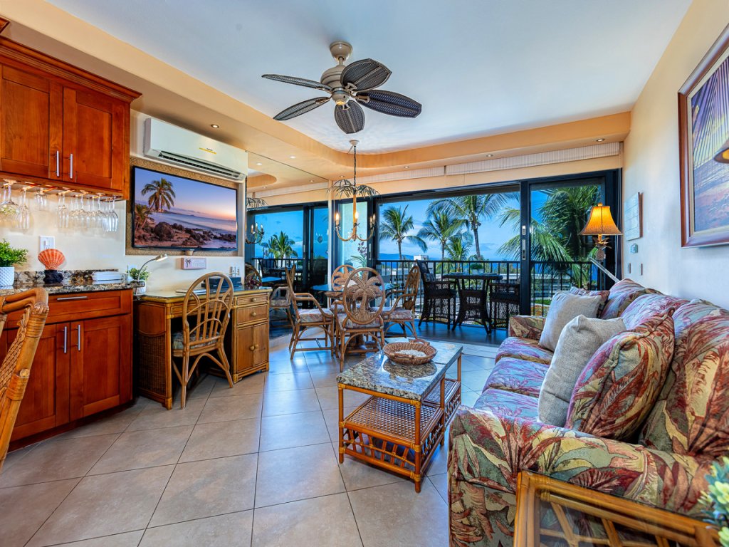 Kihei Akahi D-510 Vacation Rental in Kihei - RedAwning